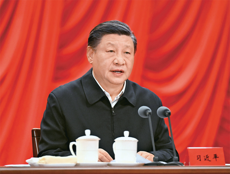2023年2月7日,新進(jìn)中央委員會的委員、候補(bǔ)委員和省部級主要領(lǐng)導(dǎo)干部學(xué)習(xí)貫徹習(xí)近平新時(shí)代中國特色社會主義思想和黨的二十大精神研討班在中央黨校(國家行政學(xué)院)開班。中共中央總書記、國家主席、中央軍委主席習(xí)近平在開班式上發(fā)表重要講話。 新華社記者 李學(xué)仁/攝